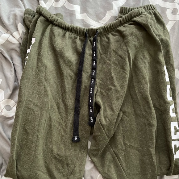 PINK women’s sweatpants - Picture 2 of 3